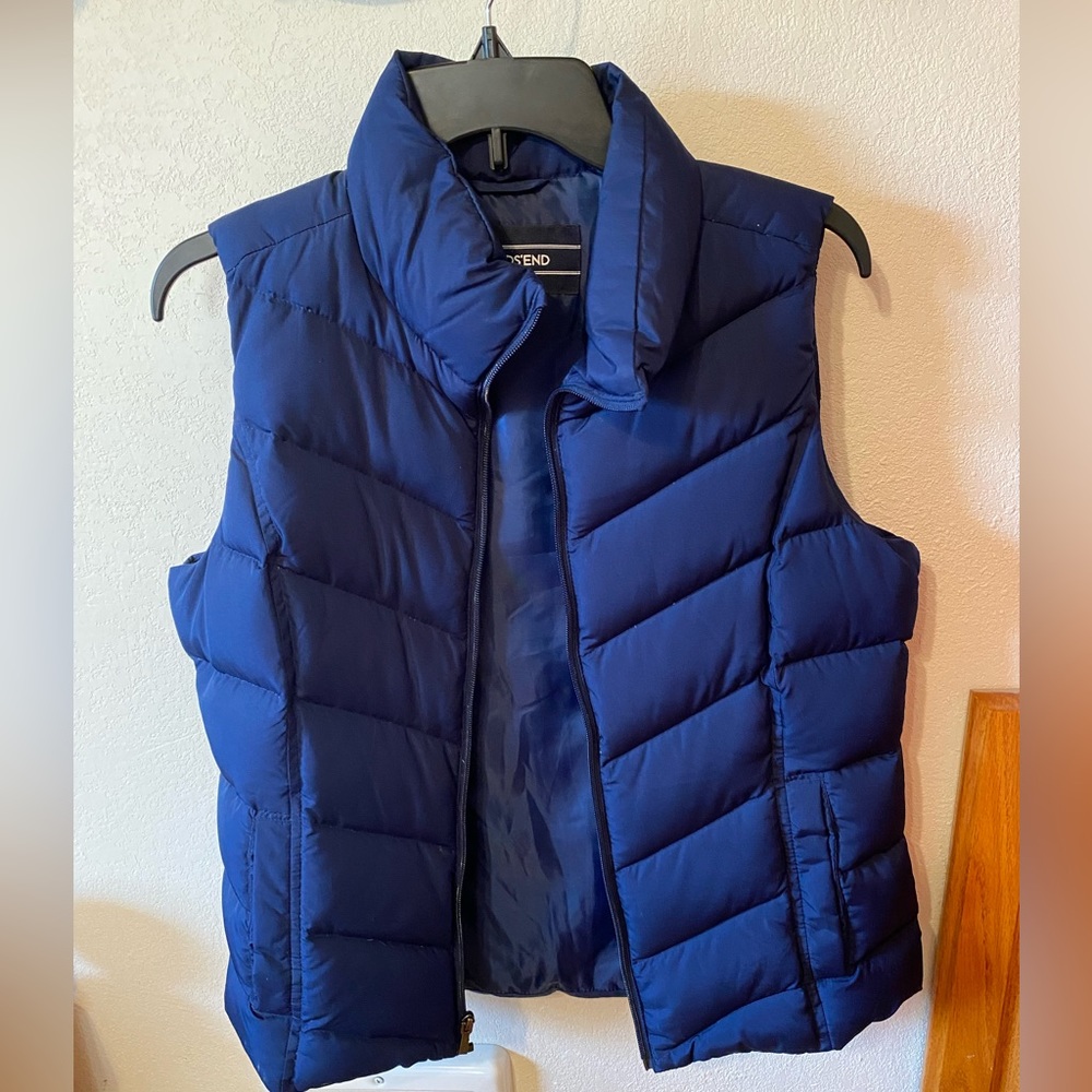 Old Navy down puffer vest size small